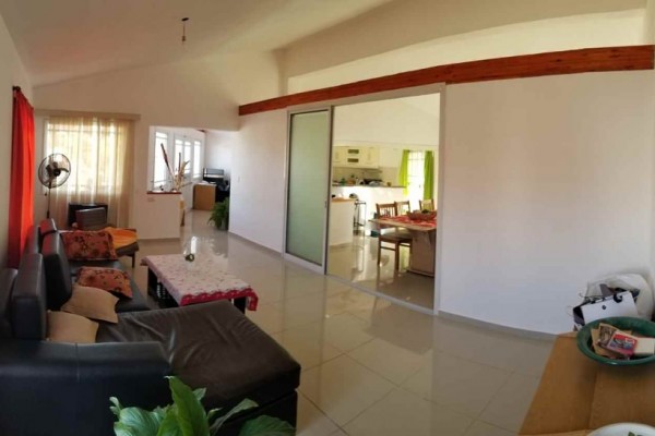 Casa 4 habitaciones dormitorios Villa Carlos Paz cerca del centro y a 100m del rio