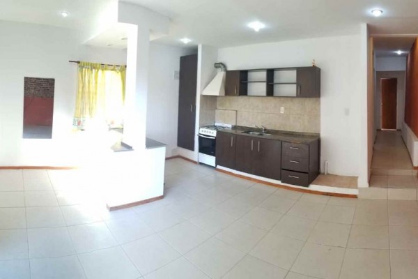 Complejo de 3 departamentos de 2 dormitorios cada uno centricos B° Villa Dominguez alta rentabilidad Oportunidad