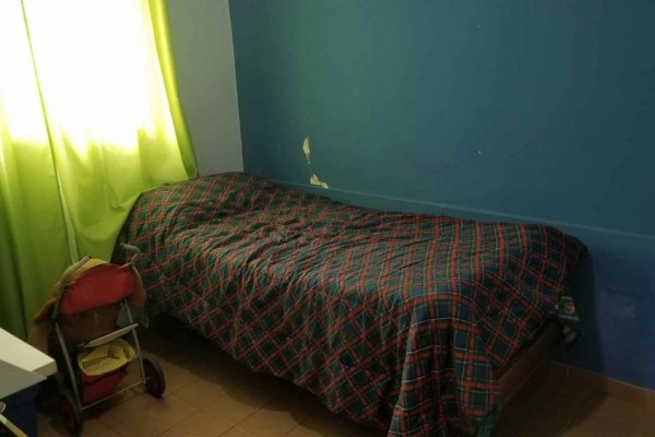 Casa centrica con departamento ideal para transformación para uso multiple comercial o profecional