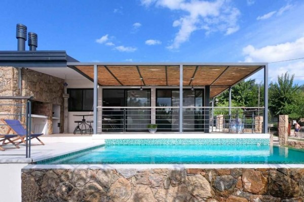 Villa Carlos Paz Villa del Lago Hermosa casa a estrenar detalles de categoria 3 dormitorios