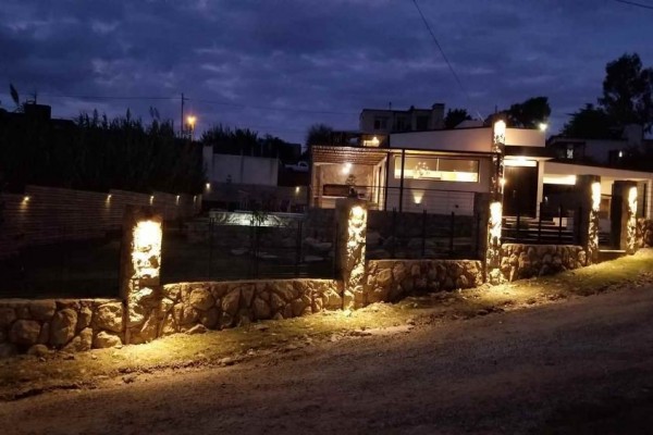 Villa Carlos Paz Villa del Lago Hermosa casa a estrenar detalles de categoria 3 dormitorios