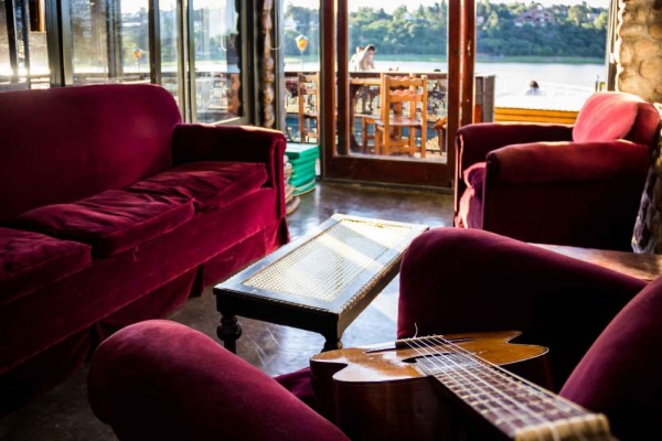 La mejor propiedad de Villa Carlos Paz - Hosteria El Siervo de Oro