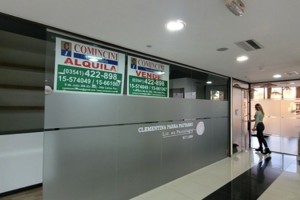 Local 107  Melos - con deposito