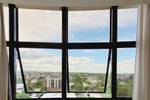 Hermoso departamento muy amplio de 1 dormitorio para 2/3 personas edificio Melos Carlos Paz