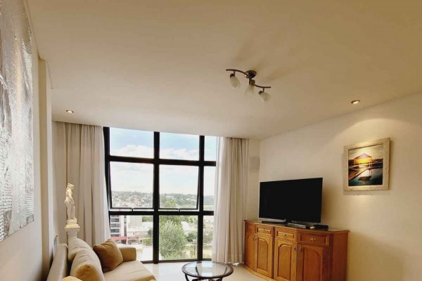 Hermoso departamento muy amplio de 1 dormitorio para 2/3 personas edificio Melos Carlos Paz