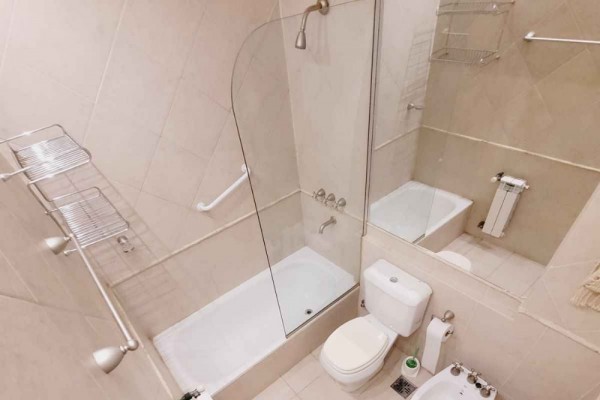 Hermoso departamento muy amplio de 1 dormitorio para 2/3 personas edificio Melos Carlos Paz