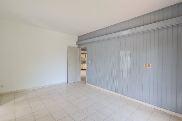 hermosa casa centrica 2 dormitorios, 2 baños, garaje  amplio estar comedor, amplia cocina comedor, quincho con asador, pileta