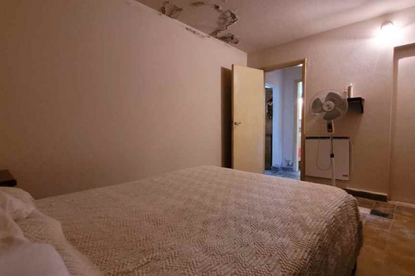 Casa 2 dormitorios amplio parque a 15 cuadras del centro