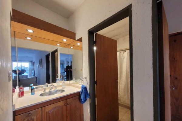 Casa 1 dormitorio amplio estar comedor, estructura con techo a terminar 