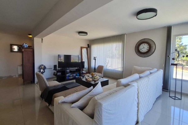 CASA EN VENTA BARRIO BECCIU