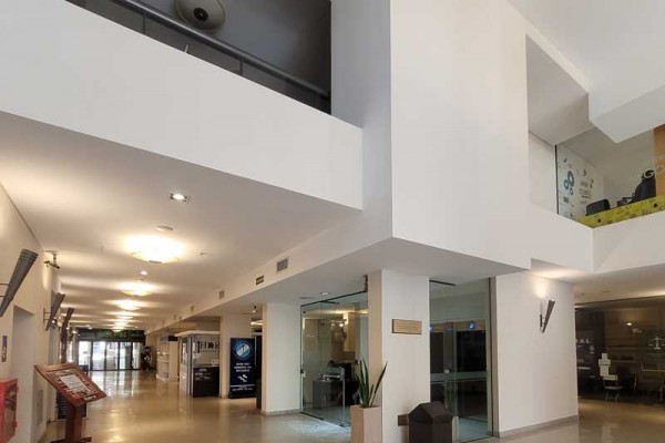 Edificio Melos 2 dormitorios con cochera Hermosa vista a la ciudad y al lago, edificio con restaurante panorámico, cafeteria, seguridad 24Hs