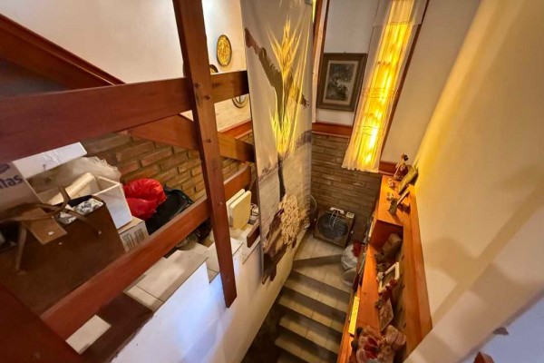 Hermosa casa de 2 dormitorios con pileta, vista a metros de Alejandro Mago y Los Sauses