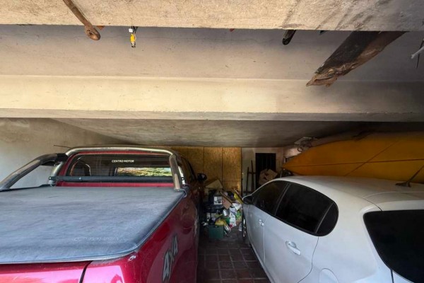 Hermosa casa de 2 dormitorios con pileta, vista a metros de Alejandro Mago y Los Sauses