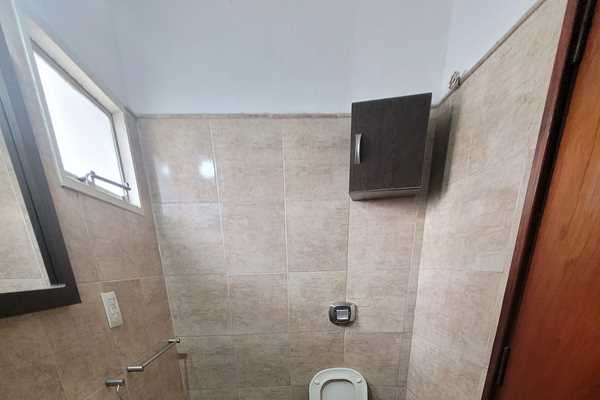 Hermosa casa 3 dormitorios, pileta y dependencias