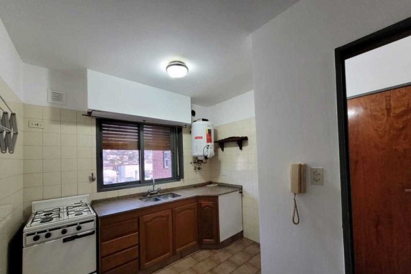 Departamento 2 dormitorios Av. General Paz esquina Libertad Exelentes vistas