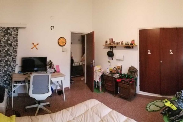Oportunidad casona con amplio terreno ideal para subdividir 