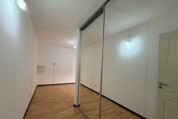 DEPARTAMENTO DE UN DORMITORIO CON COCHERA Y PATIO PROPIO - EDIFICIO TORRE SERENA 