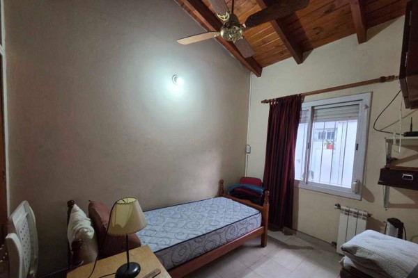 Oportunidad, edificio con 4 locales y 5 despartamentos venta en bloque 