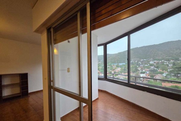 Edificio Del Lago A - 2 dormitorios, 2 baños, cochera, quincho