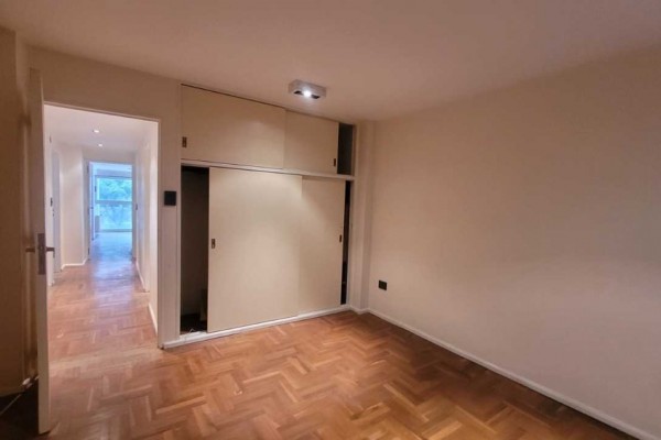 Hermso piso en Nueva Cordoba, 3 dormitorios, living comedor, cocina moderna