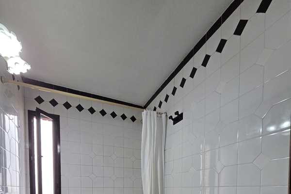 Departamento 1 dormitorio con cochera, gas natural, excelente vista, centrico