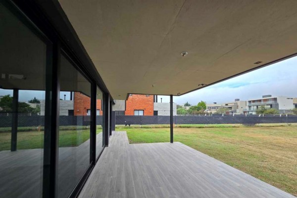 La Arbolada - Malagueño - Hermosa casa a estrenar