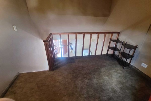 Muy lindo Duplex 1 dormitorio, con balcón terraza frente a la costanera Oeste, a pocos mentros del puente central